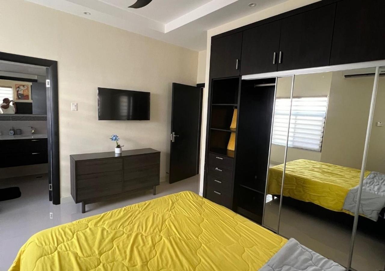 Essek Homes Ocho Rios Kültér fotó