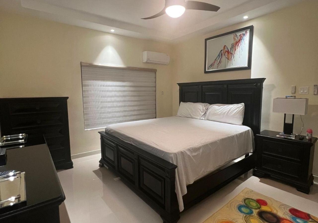 Essek Homes Ocho Rios Kültér fotó